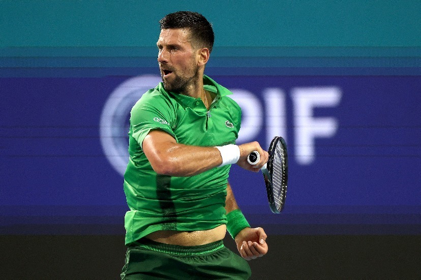 年终总决赛轻取温网,德约科维奇高光表现 年终总决赛轻取温网,德约科维奇高光表现