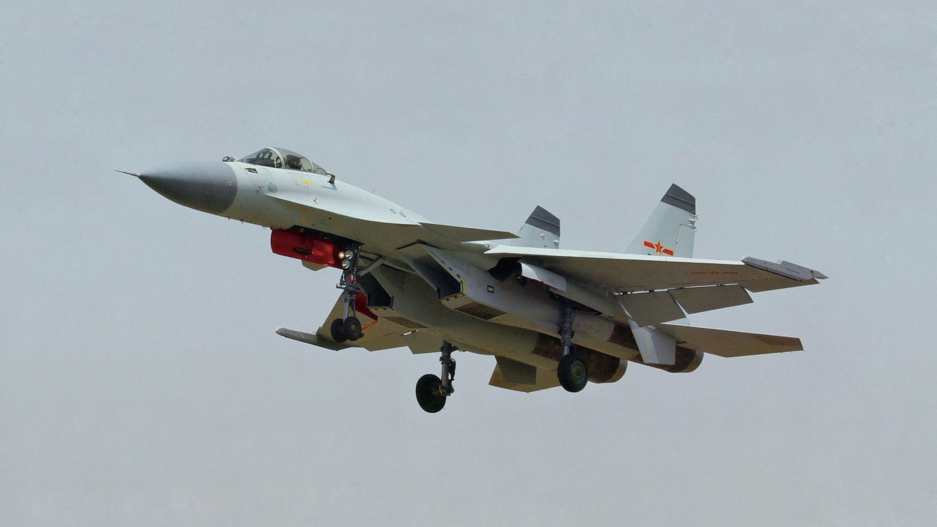 从秘鲁冲垮加拿大到努涅斯稳定输出不掉线,足球世界的战术博弈与个体价值