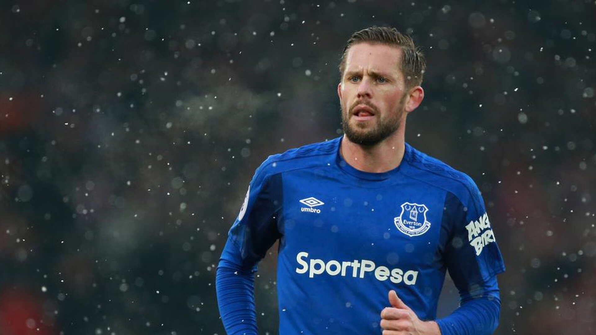 哈弗茨稳定输出不掉线，利物浦强压巴西，现代足球的战术融合与个体价值