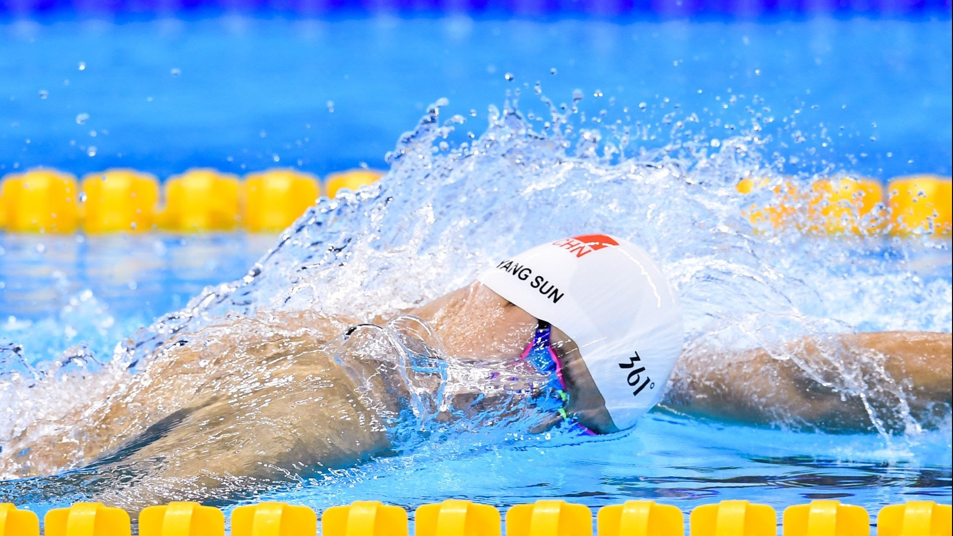 IM体育下载-独舞者的宣言，利拉德爆发夜，雷霆在撕裂之城的关键突围