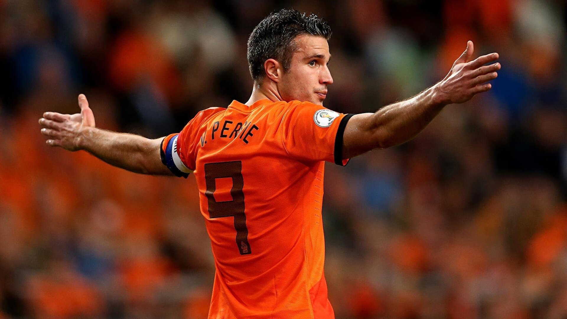 IM体育在线注册-当枫叶旗越过撒哈拉，一个英超中场如何在两个大洲的剧本里写下唯一的注脚